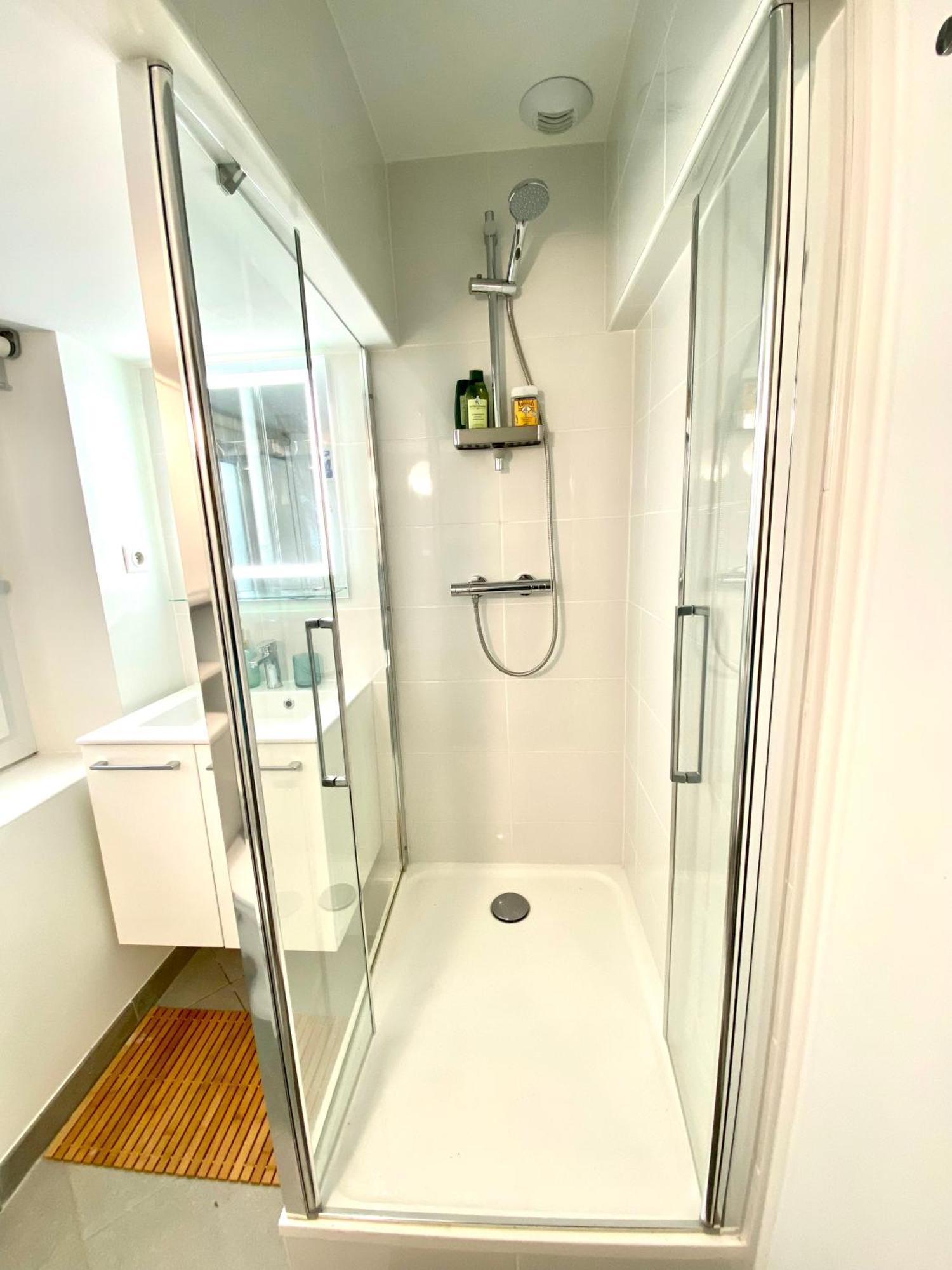 Duplex Cosy Au Coeur Du Vieux-nice Apartamento